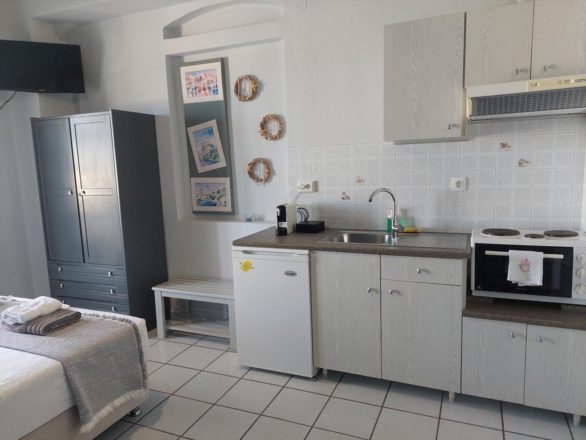 Apartment Bay *
