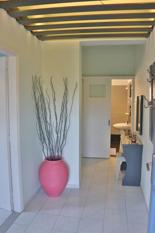 Bay Apartment *