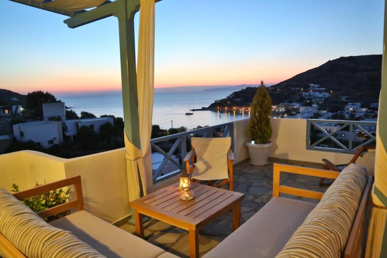 Apartment Bay *